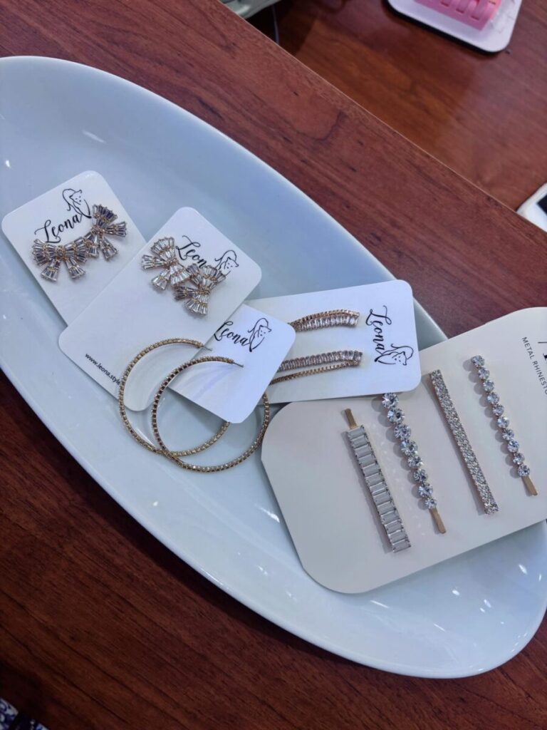 Valley Wedding Pages Hosts Successful Prom Dress Drive in McAllen 3 657204336 18567703768012093 5115470366860671089 n