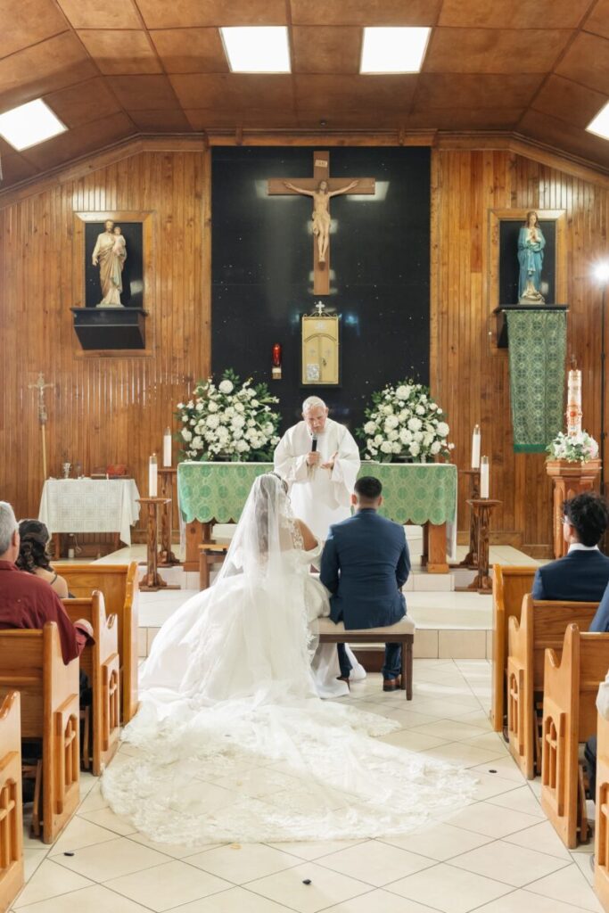 The Wedding of Dianey Garcia & Raul Gonzalez 3 RIOA0546